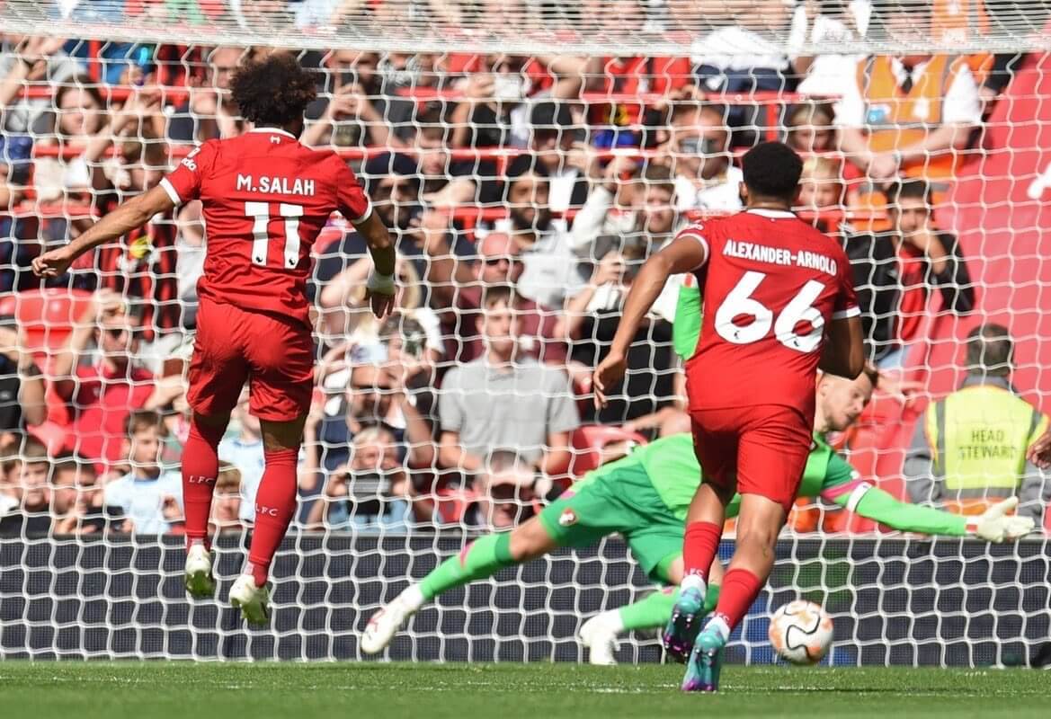 Jan Molby: Should Salah Step Down from Liverpool's Penalties? Jan Molby: Should Salah Step Down from Liverpool's Penalties?