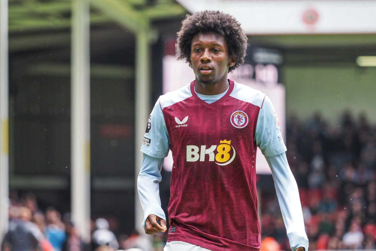 Report: Liverpool Move for Villa's Speedster Winger Report: Liverpool Move for Villa's Speedster Winger