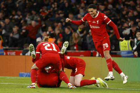 Lewis Steele: Liverpool midfielder set to stay after transfer U-turn