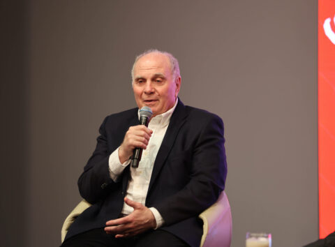 Hoeness: Bayern and Liverpool Compete for New Manager