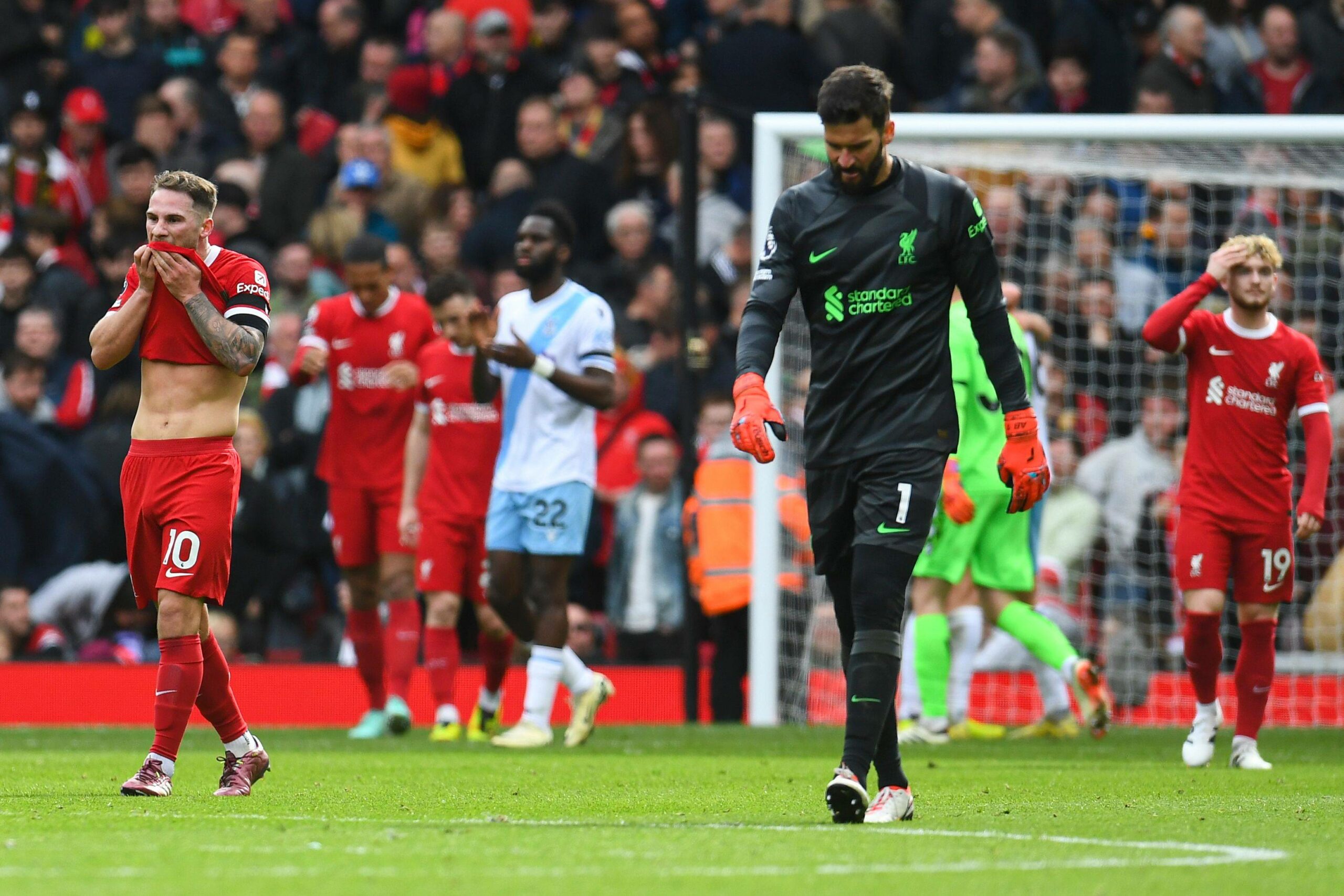 Player Ratings: Liverpool Fall to Disastrous Crystal Palace Defeat