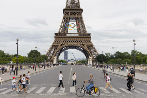 Key Moments After Arrival When A Prepaid eSIM Plan Becomes Essential in France