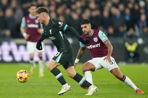 Steele: “Few midfielders give as much on and off the ball as Mac Allister”