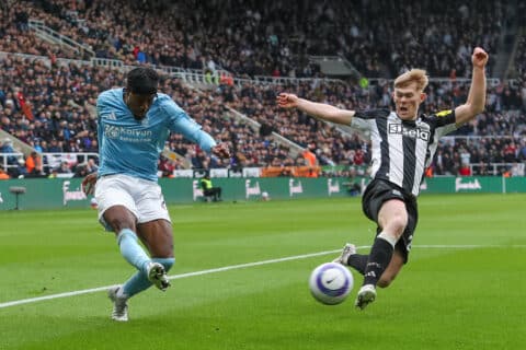 Liverpool join Arsenal, Man City and others in targeting £70m Premier League defender