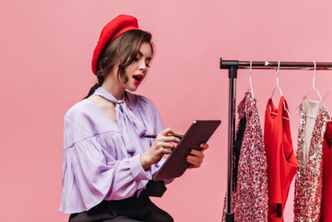 How to Build a Loyal Community on Social Networks & Promote Fashion Blogs How to Build a Loyal Community on Social Networks & Promote Fashion Blogs