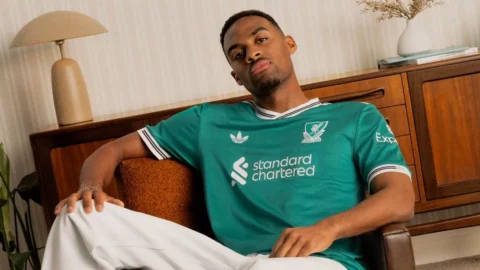 Ryan Gravenberch Shines as Liverpool’s Midfield Anchor at Burnley