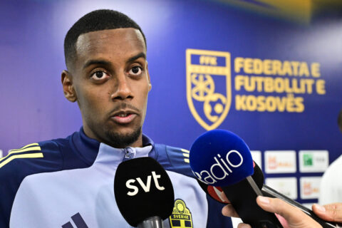 Alexander Isak discusses £125m move to Liverpool