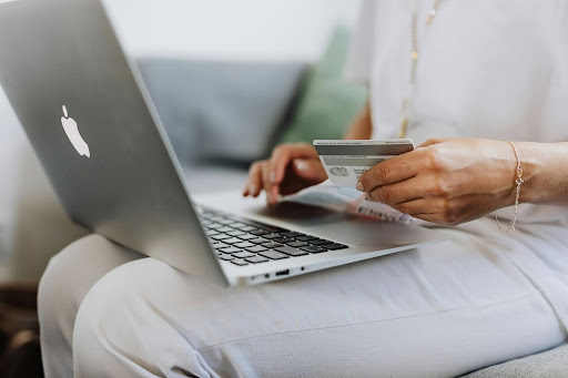 Card-Laptop