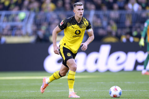 Schlotterbeck talks next contract amid Liverpool interest Schlotterbeck talks next contract amid Liverpool interest