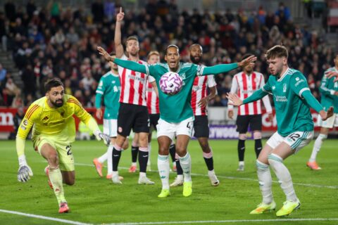 USE: Former Premier League defender criticises Van Dijk and Konate USE: Former Premier League defender criticises Van Dijk and Konate