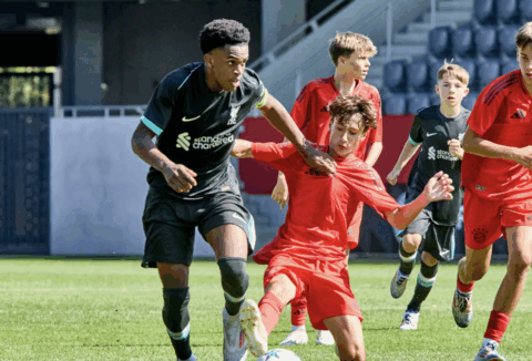 Liverpool set to open contract talks with young forward