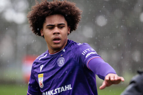 Liverpool agree deal to sign talented defender