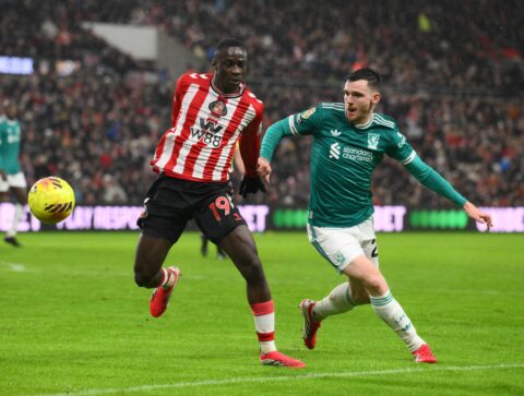 Reds Edge Sunderland in Crucial Response to City Defeat