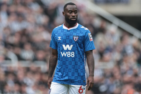 Report: Liverpool leading the race to sign £20m Premier League defender