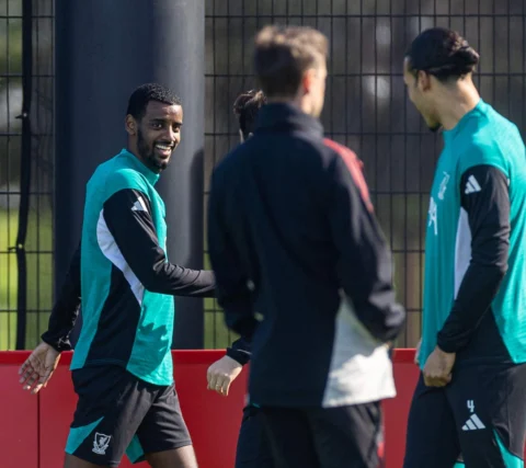 Arne Slot confirms Alexander Isak is 'getting closer' to Liverpool return