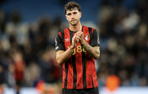 Report: Liverpool could hijack move for Premier League defender