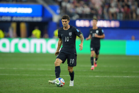 Liverpool urged to make surprise move for former Chelsea forward