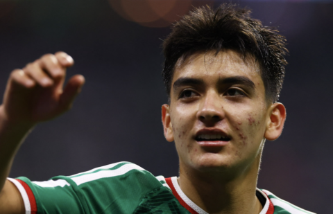 Lewis Steele confirms Liverpool's interest in midfielder with £20m release clause