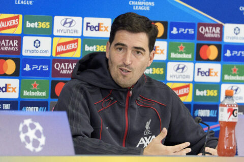 Andoni Iraola responds to Liverpool star's transfer admission