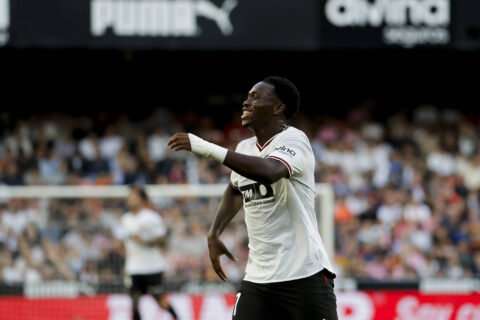 Liverpool set to be thwarted as £50m contract clause agreed
